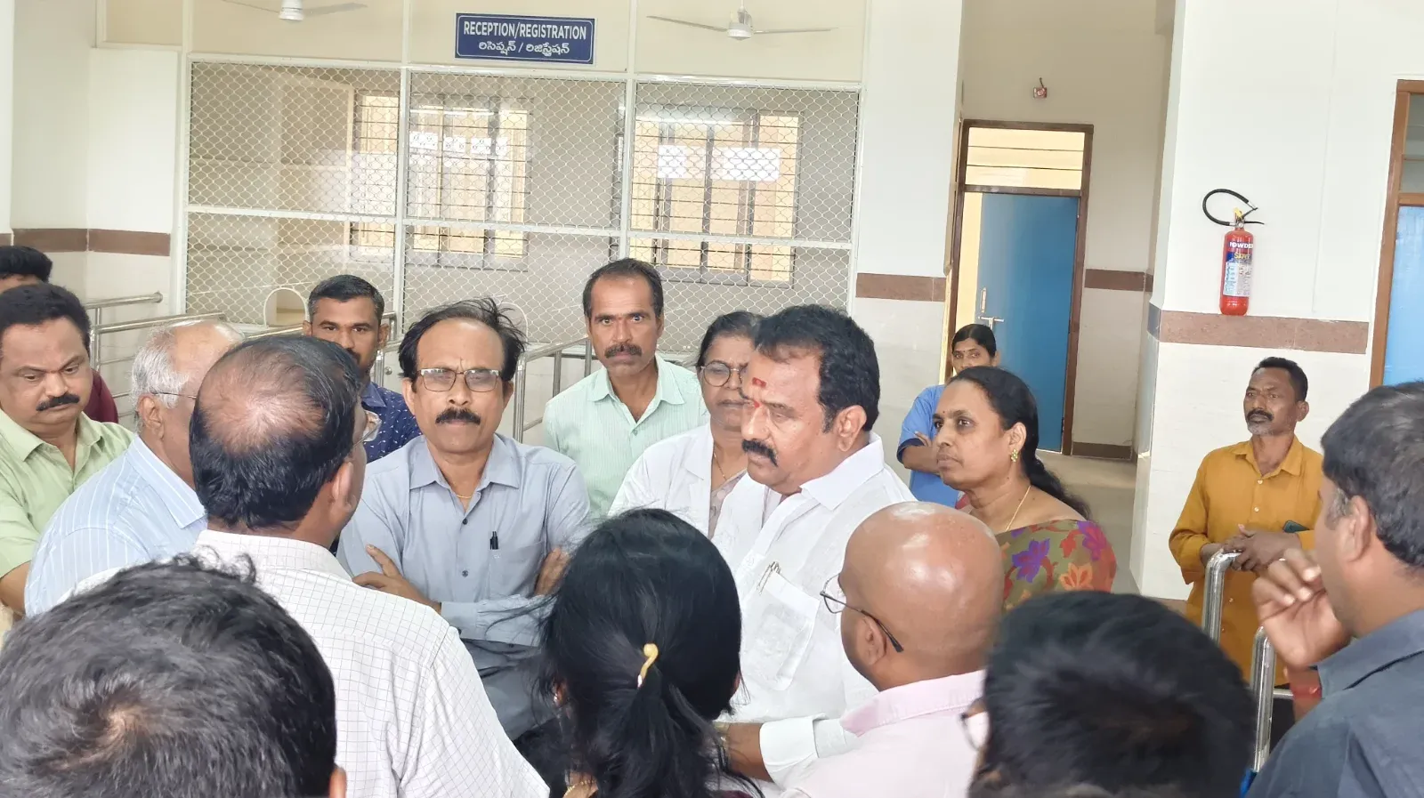 సాధ్యమైత తొందరగా జిల్లా ప్రభుత్వ ఆసుపత్రి నీ నూతన భవనంలోని మార్చాలి ఎమ్మెల్యే కెవిఆర్