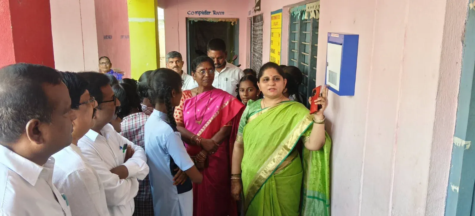 పిల్లల రక్షణ, వారి హక్కులు, వ్యక్తిగత భద్రతపై ప్రతి విద్యార్థి అవగాహన కలిగి ఉండాలి.