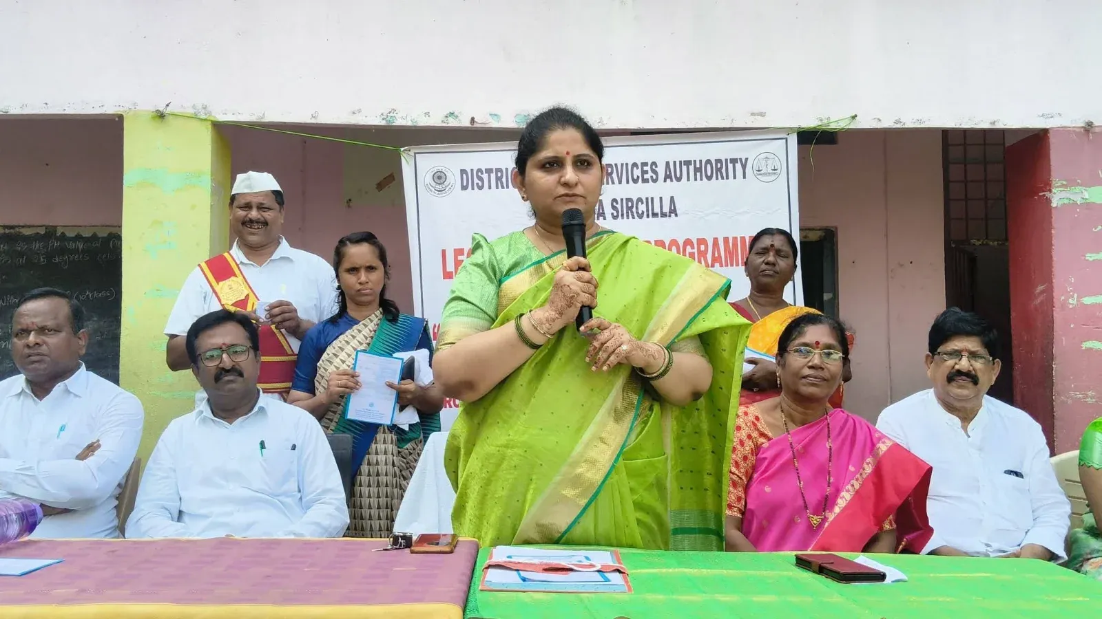 పిల్లల రక్షణ, వారి హక్కులు, వ్యక్తిగత భద్రతపై ప్రతి విద్యార్థి అవగాహన కలిగి ఉండాలి.