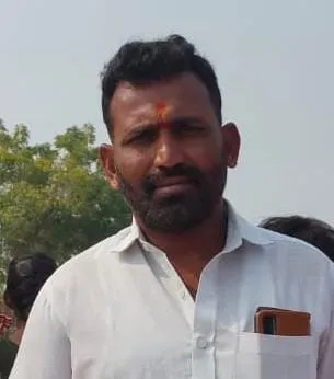 చి'వరి'కి కత్తెర పురుగు తెగులు